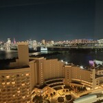 鮨 玉かがり 天ぷら 玉衣 - 部屋から　スカイツリーと東京タワーが同じ高さにみえる角度！