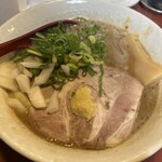 らーめん 豚鬼 - 味噌豚骨
1000円