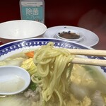 宝蘭 - 細麺ややウェイブ麺