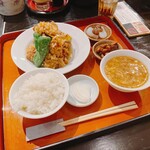 Denem Maru Kaku San - 油淋鶏定食
