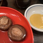 おでん まちのひ - 椎茸は思いの外時しみしみではなく、あっさりだった