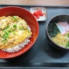 カカシ屋 - 料理写真:親子丼ミニうどんセット  ん？小鉢は？