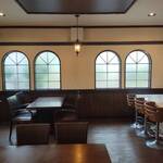 ビールBAL Hops - 店内は洋風なお洒落な空間