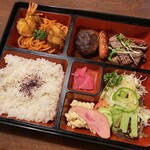 Suo - 洋食幕の内弁当