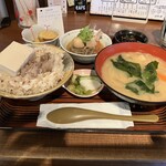 牛煮炊きとおばんざい ちいやん - 