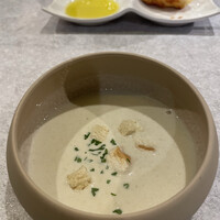 Queux Norme 梅田店 - 