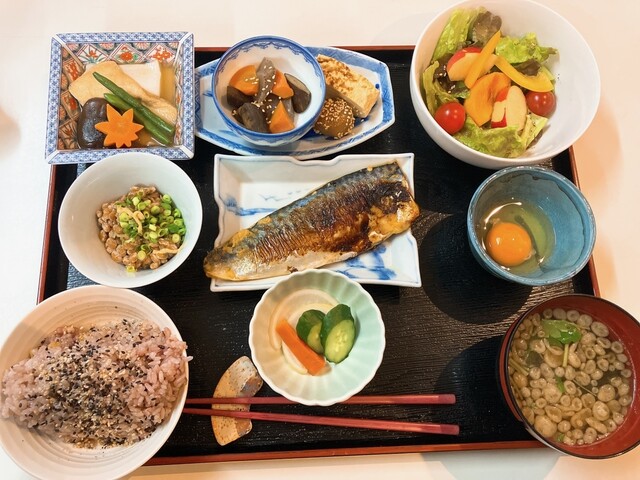 佐藤家の食卓 - 西荻窪/食堂 | 食べログ