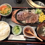 和牛炭家　さざん - 料理写真: