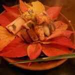 東條 - 吹寄せ　カマス杉板・鰆幽庵焼き・銀ふぐ唐揚げ・蓮根揚げ