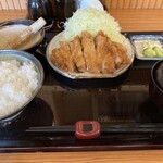 とんかつ 三太 - ロースカツ定食