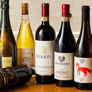 Recommended wines carefully selected by chefs who have spent their careers in Italy