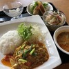 タイ料理ピン・タイ - 