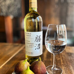 Saketomeshi Daidai - ワインもグラス・ボトルでおいております。※季節により内容はことなります。