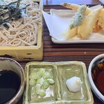 きそば権吉 - 料理写真: