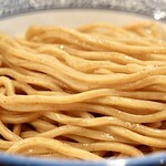 道玄坂 マンモス - 栄養価の高い胚芽麺