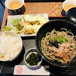 Udon Yakitori Tobita - 