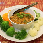 バイヨーク - 2013.11 ナムプリックオーン（トマトと豚挽肉のディップ）