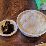 麺や 紡 - ライスも多し