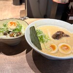 225095811 - ラーメンと丼