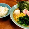 横浜ラーメン　武蔵家 - 味たまラーメン(中)￥900 海苔トッピング￥50 ライス無料