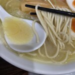 RAMEN SAKABA いろとりどり - 特製鶏白湯ラーメン