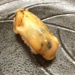 すし処 匠 - カキの昆布締めfrom兵庫を煮切り醤油