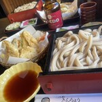 鐘つきうどん きんちょう  - 