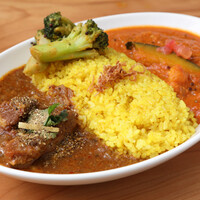 RAINBOW SPICE MASALA STALL （レインボウ スパイス マサラ ストール