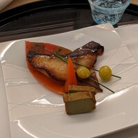 鮨割烹やま中 - 