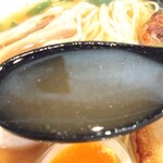 節麺屋 つぼみ - スープ。