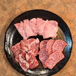 Yakiniku Kagayaki - 赤身肉3種盛り合わせ