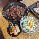 焼肉ロード - 