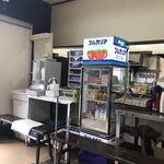 マルミ・サンライズ食堂 - 店内