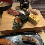 Nihombashi Nigiyaka Nigiri Ichi - 