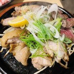 黒豚しゃぶしゃぶと溶岩焼きが 自慢の居酒屋 くろ屋 - 