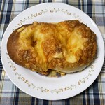 ル・プチメック - 3種のチーズパン