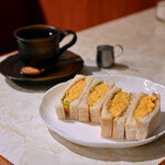 Hamanoya Para - モーニング Aセット＠税込780円：サンドゥイッチは「玉子」で。
