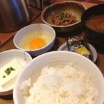 やよい軒 - 納豆定食 350円ごはん満腹バイキング！おはよう！！朝ご飯