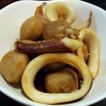 Chotto Ippai - 里芋とイカ煮
