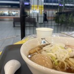 人類みな麺類 JR名古屋駅・幻の1番線 - 