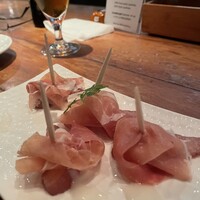 バル デ エスパーニャ ムイ 東京店 - 