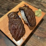 Nikuichiba Dragon Meat - 牛にぎり