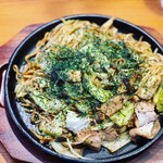 Hiroshima Fuu Okonomiyaki Yoshi - シーフード焼きそば