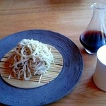 紬山荘 - お洒落なもりそば