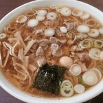 梅屋 - もつラーメン