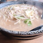 手打ラーメンぎおん - 