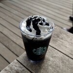 スターバックスコーヒー - Booooo フラペチーノ：690円