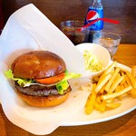 GRAND BURGER - 