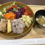 鳥〇食堂×タニタカフェ イオンモールむさし村山店 - 