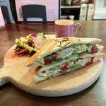 HOTSAND CAFE Forest DAIKANYAMA - 